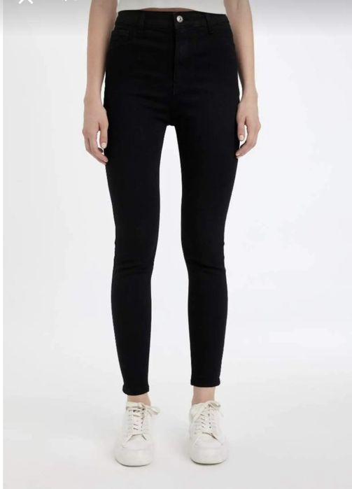 Blugi negri,noi dama