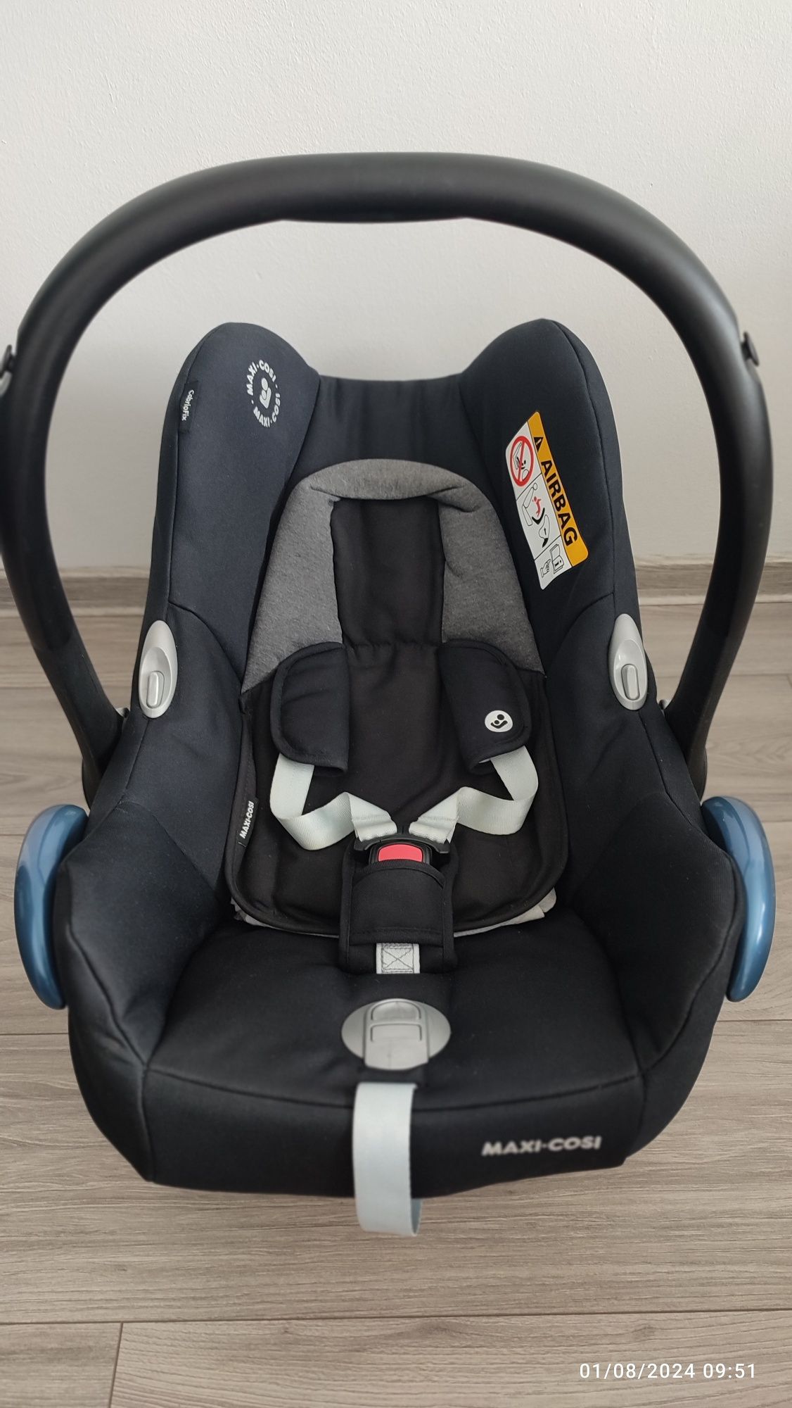 Scoica auto Maxi Coxi Cabriofix Essential