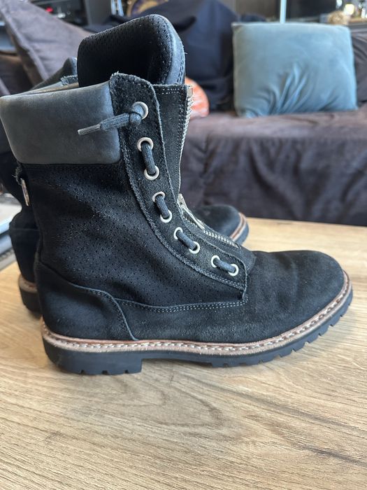 BALMAIN черни велурени високи боти