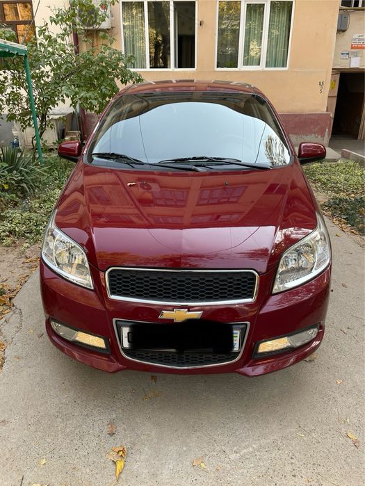 Продаю свой автомобиль Chevrolet Nexia 3
