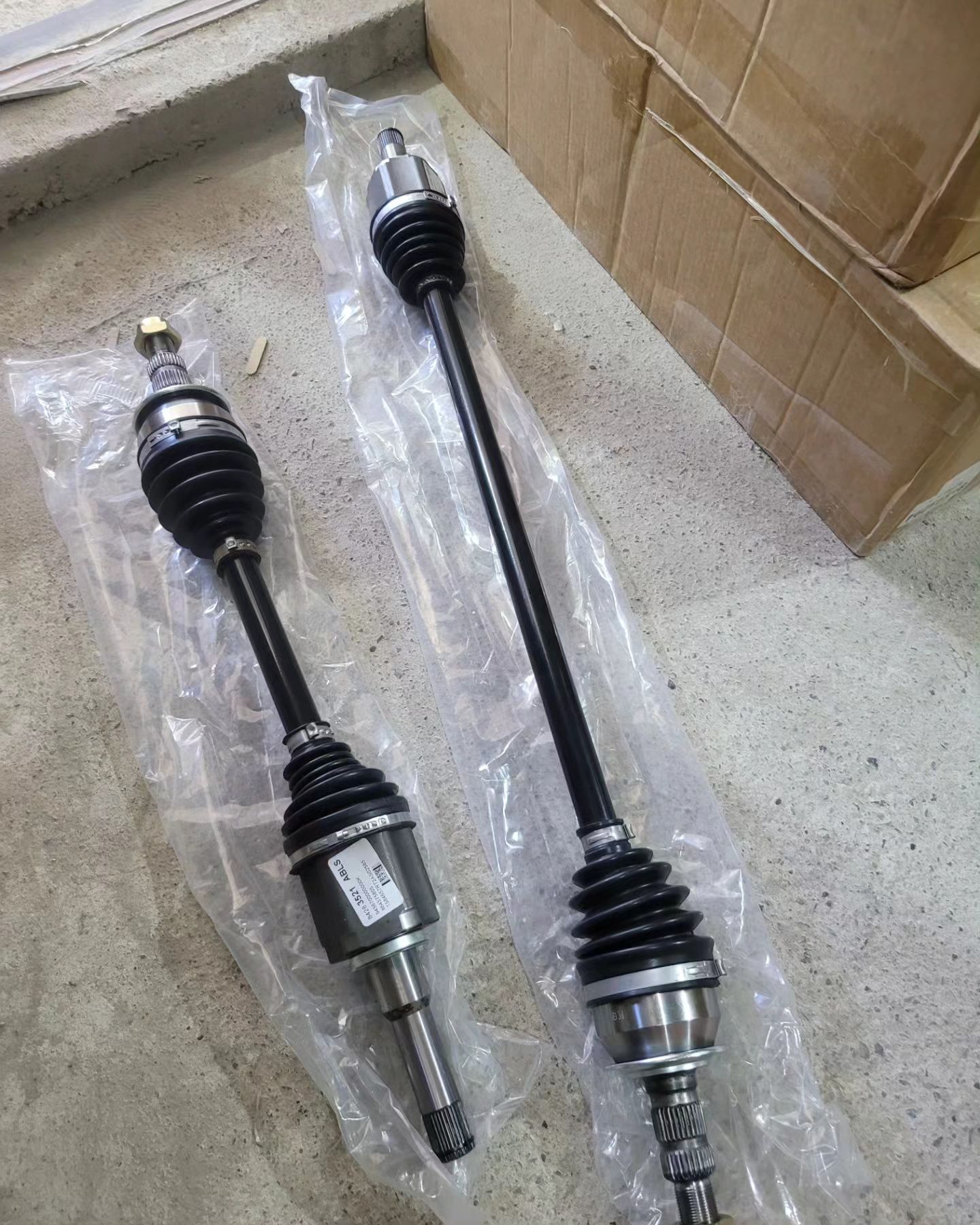 Malibu 2 1.5 Turbo granata zbor