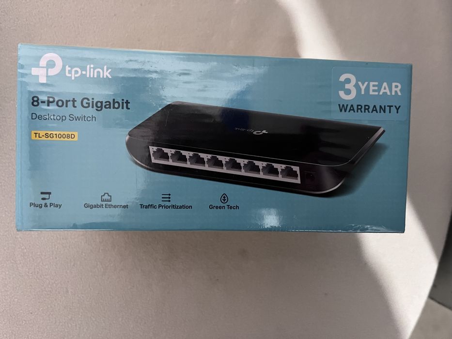 Switch TP-Link TL-SG1008D 8 Porturi Gigabit NOU, sigilat