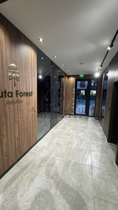 Продава се Тристаен апартамент в Пловдив, Каменица 2 - 117 кв.м за 1411 €/кв.м - Снимка #11