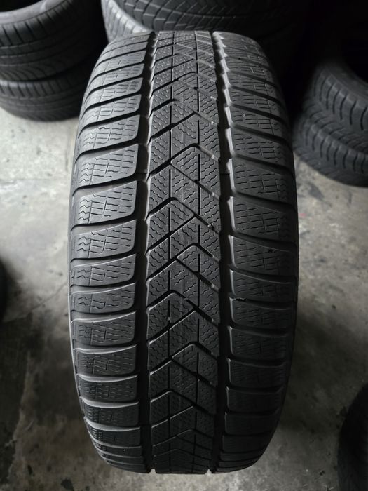 Pirelli 245/50 R19 105V MS iarnă runflat