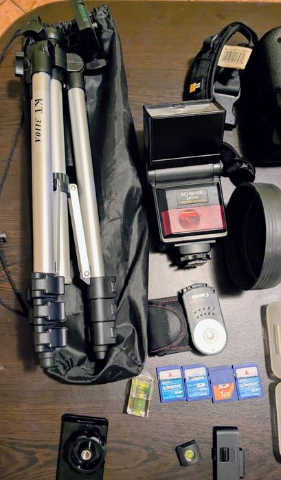 Canon  EOS 600D + accesorii