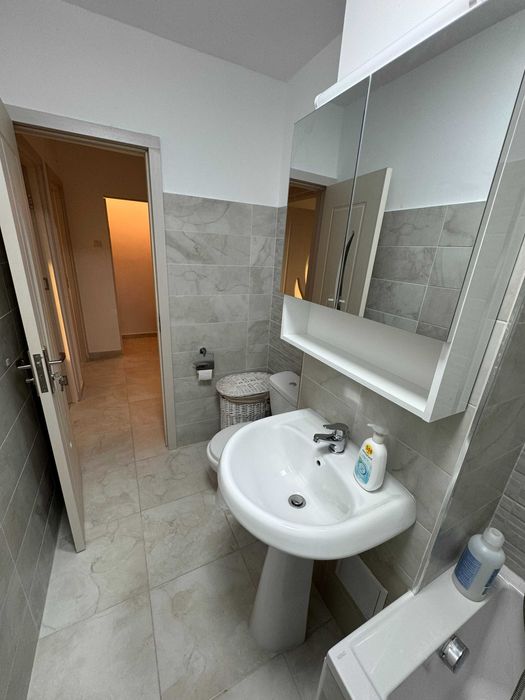 Inchiriez apartament cu o camera Bd. Dorobantilor (zona Garii/Apollo)