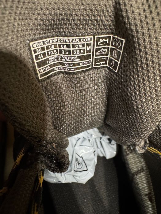 Мъжки обувки Keen Koven.