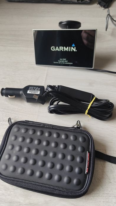 GPS Auto Garmin Nuvi 3597 LM Bluetooth+husa"5 (13 cm display)