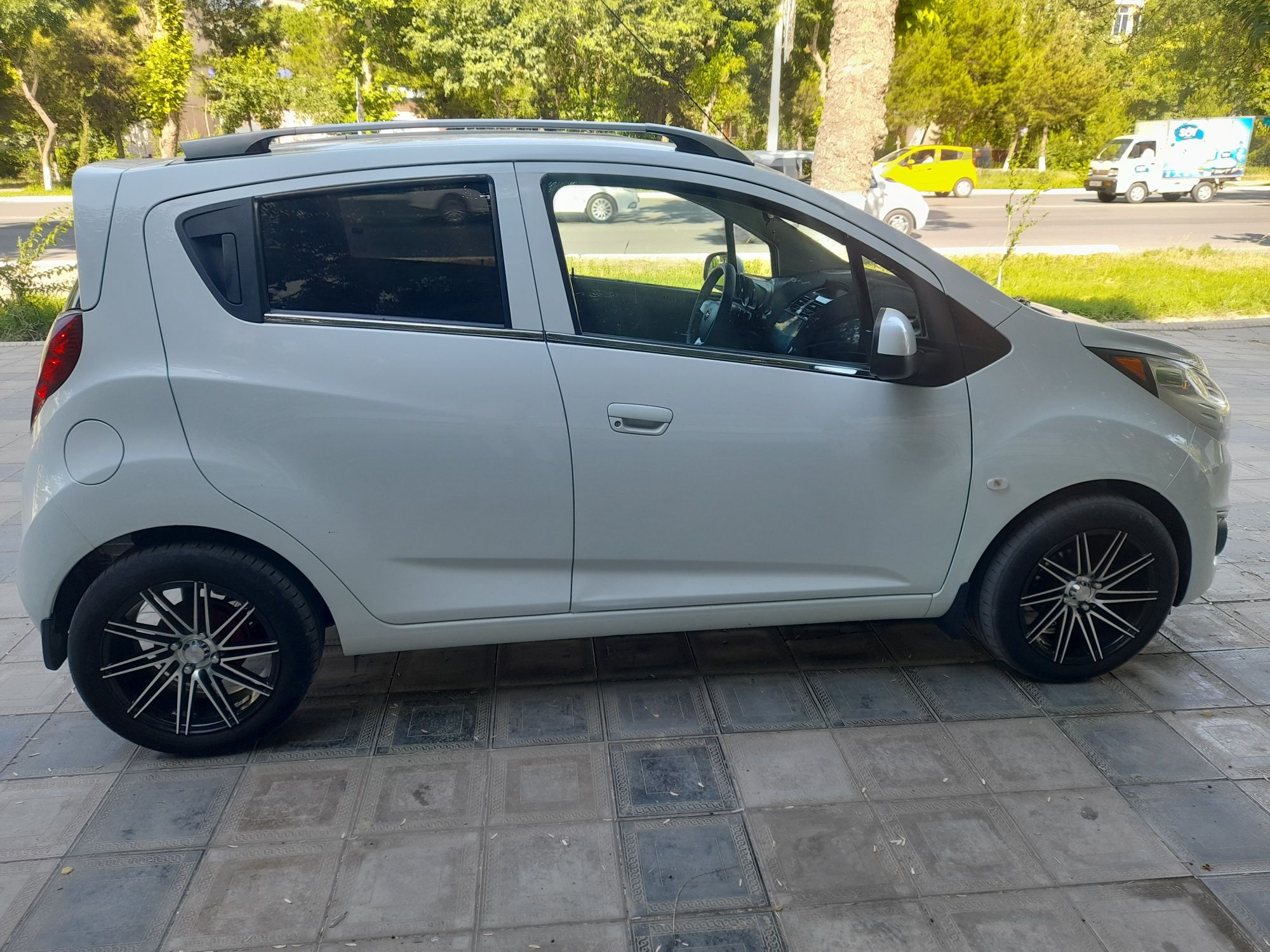 Chevrolet Spark 2018 2-pozitsiya