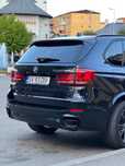 BMW X5 m50d mașină persoană
