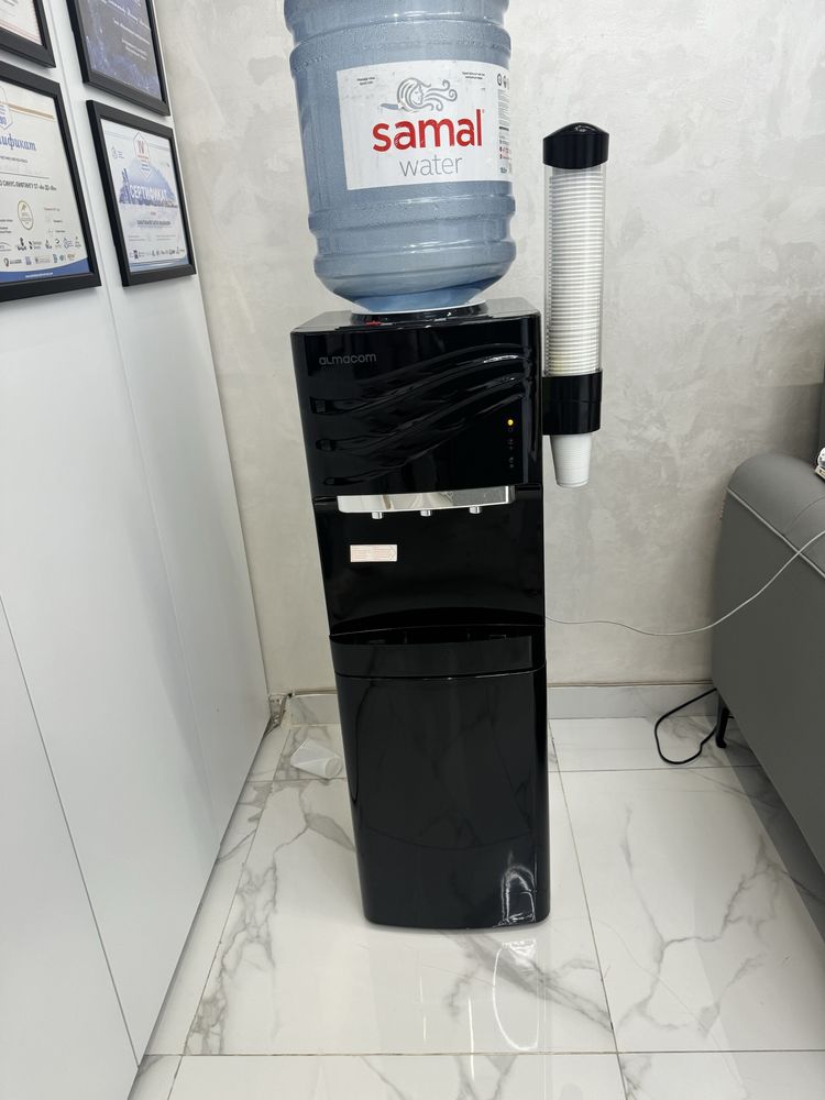 Диспенсер воды