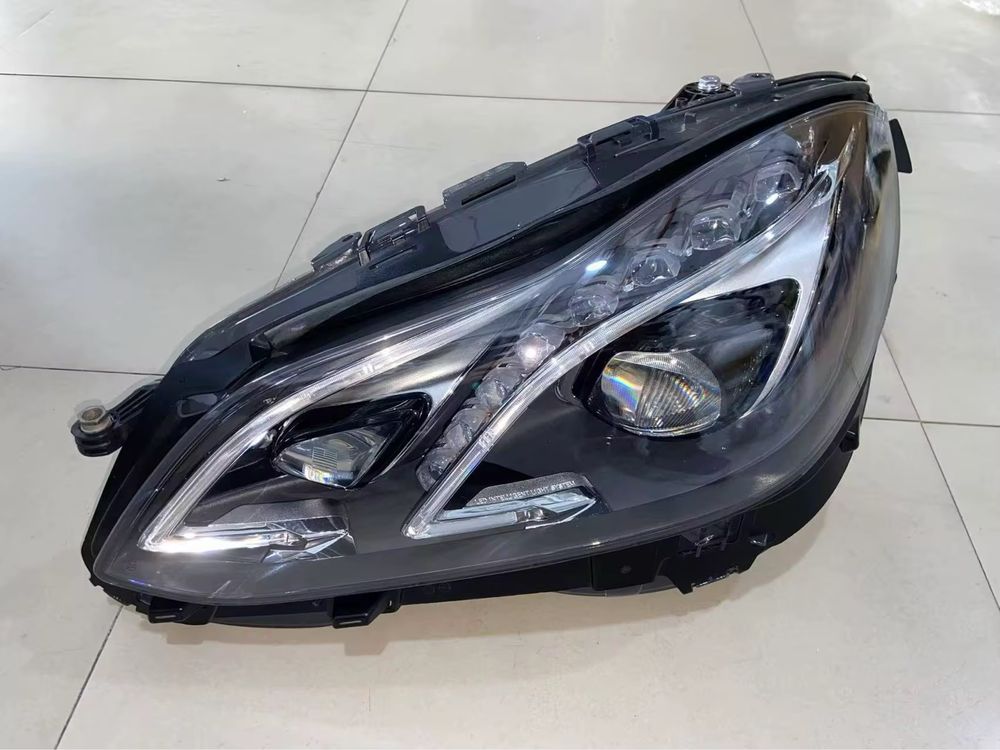FUll LED Фарове и стопове за Мерцедес w212 Е класа конверсия към фейс