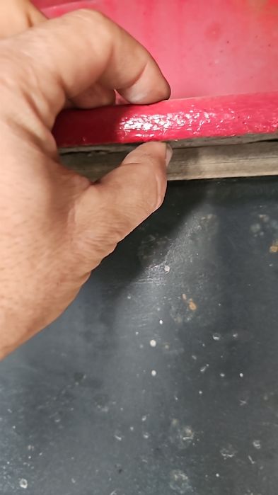 Тент, борт, путка, кузов сотилади.