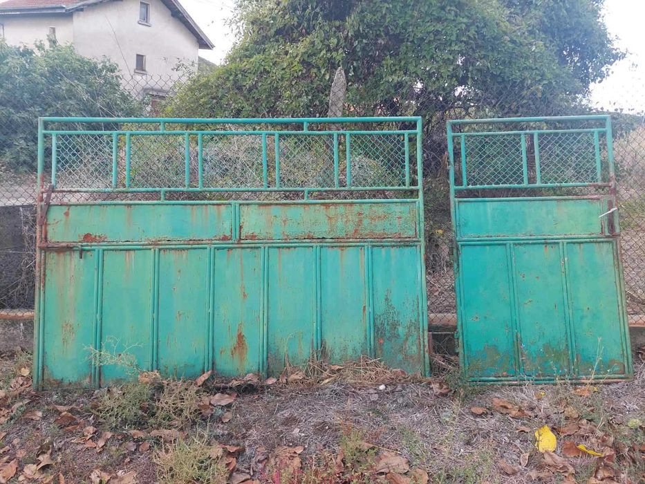 Продавам порта за къща