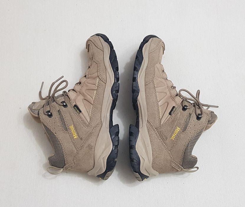 Ghere, bocanci MEINDL Nebraska Mid Gore Tex, piele Nubuk, Nr. 39 EU