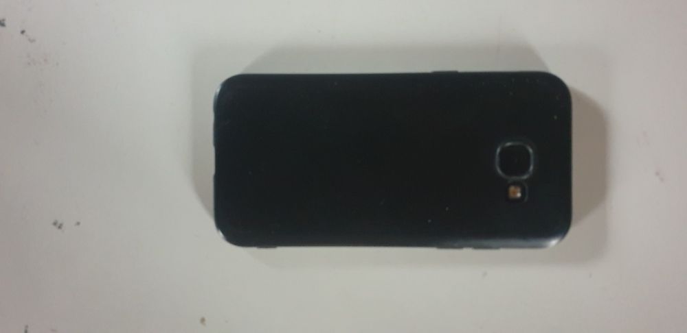 Продаётся Samsung A5.