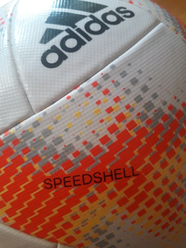 Minge Adidas AMBERES SPEEDSHELL minge de fotbal