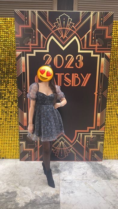 Продам платье lichi, одевалось всего лишь один раз.