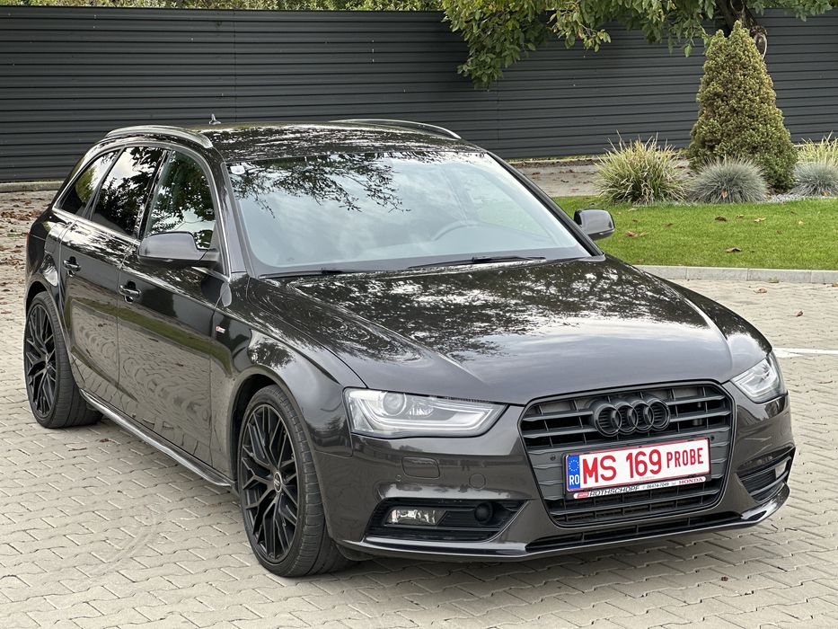 Audi A4 2.0 TDi 2013 S-line/ Distronic/ Lane Assist
