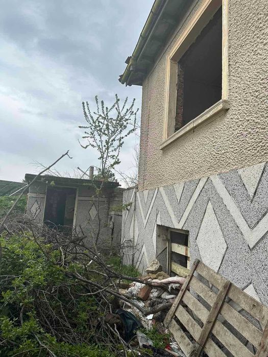 КЪЩА в село Горно Белево, област Стара Загора