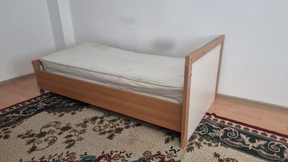 Кровать одноместная