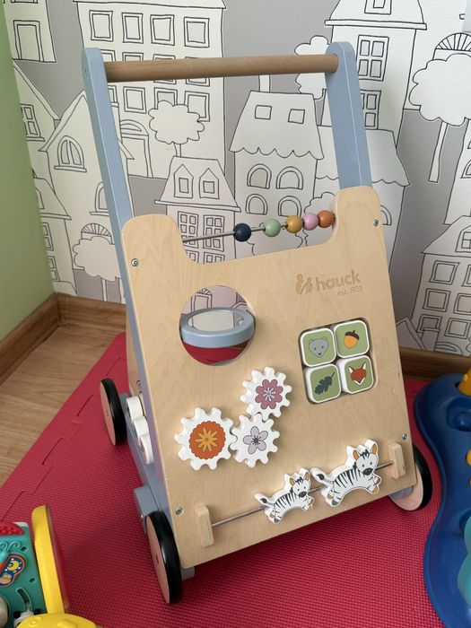 Дървена проходилка Hauck