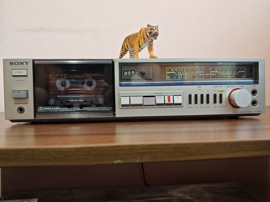 Sony TC-FX20. O frumusețe Hi-Fi. Rar. Tape deck superb. Preț fix !