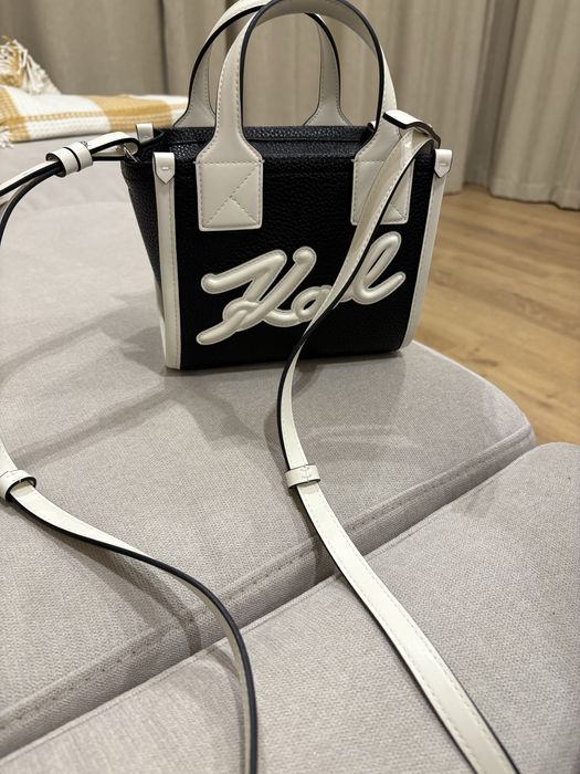 Дамска чанта Карл Лагерфелд