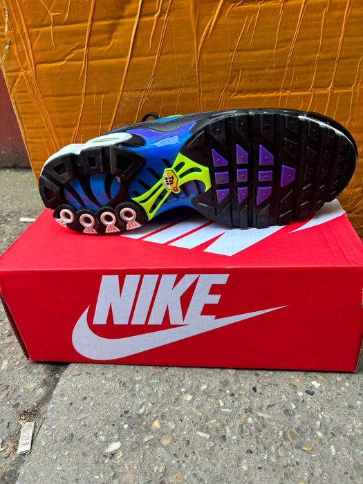 Nike air max plus kaomoji
