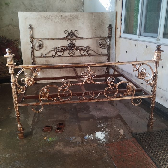 Кровать новая качественная