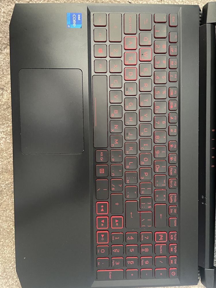 Acer Nitro 5- Отлично състояние всичко в оригинален вид