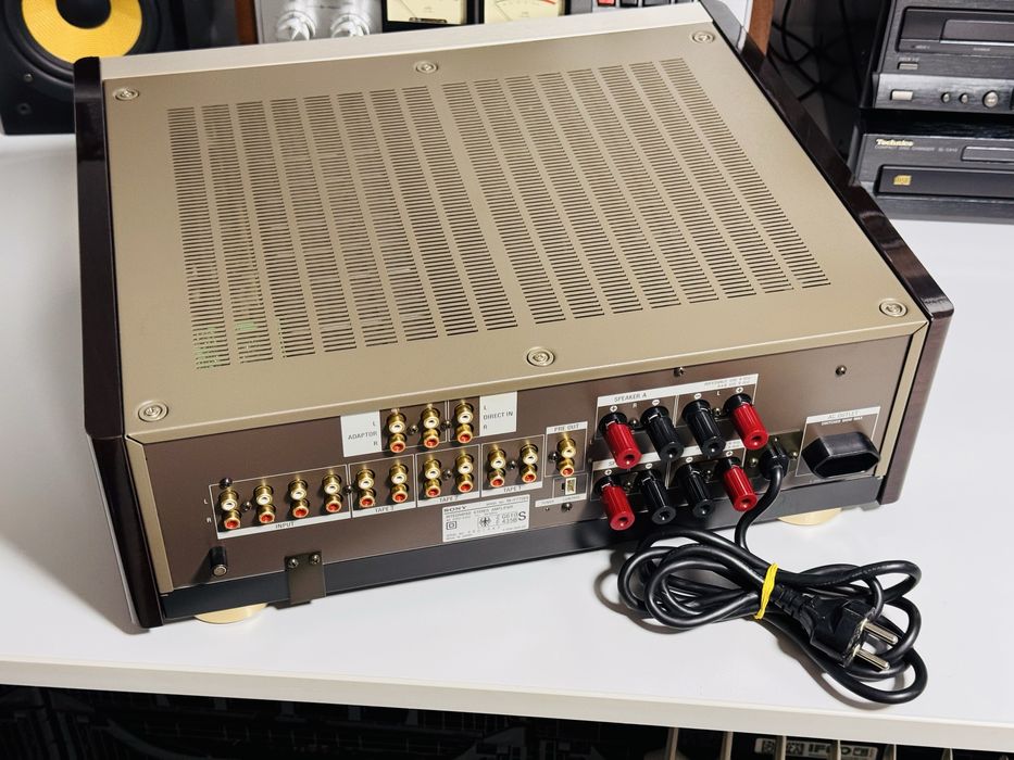 Amplificator de inaltă fidelitate SONY F770ES,lemn,MOS-FET, 21.3 KG !