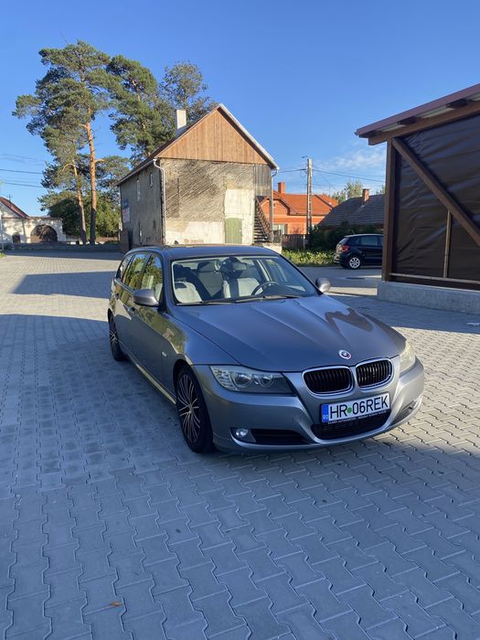 BMW E91 manual 2011