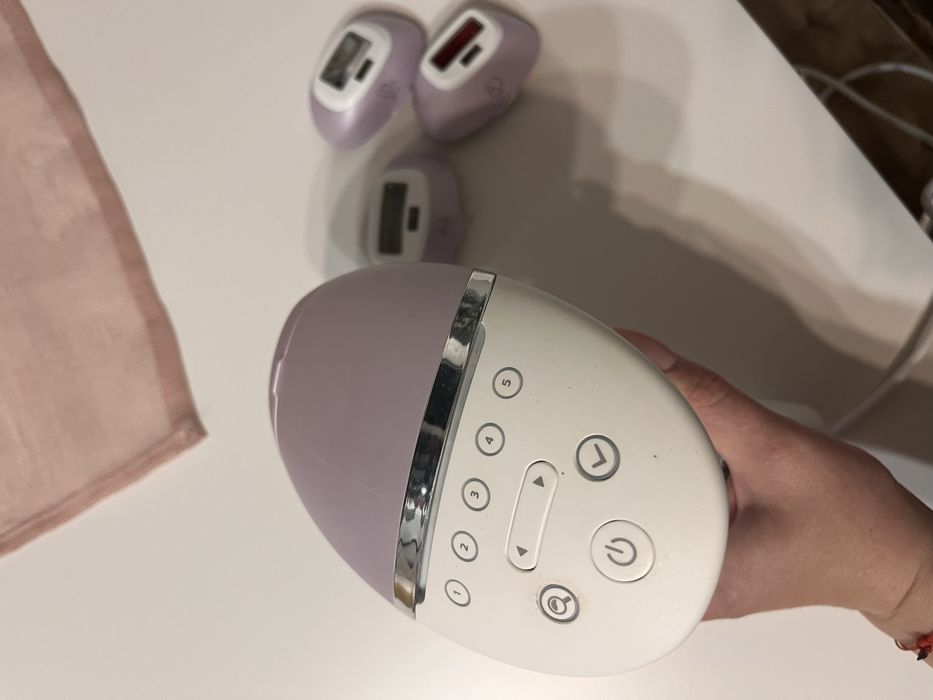 Фотоепилатор Philips lumea
