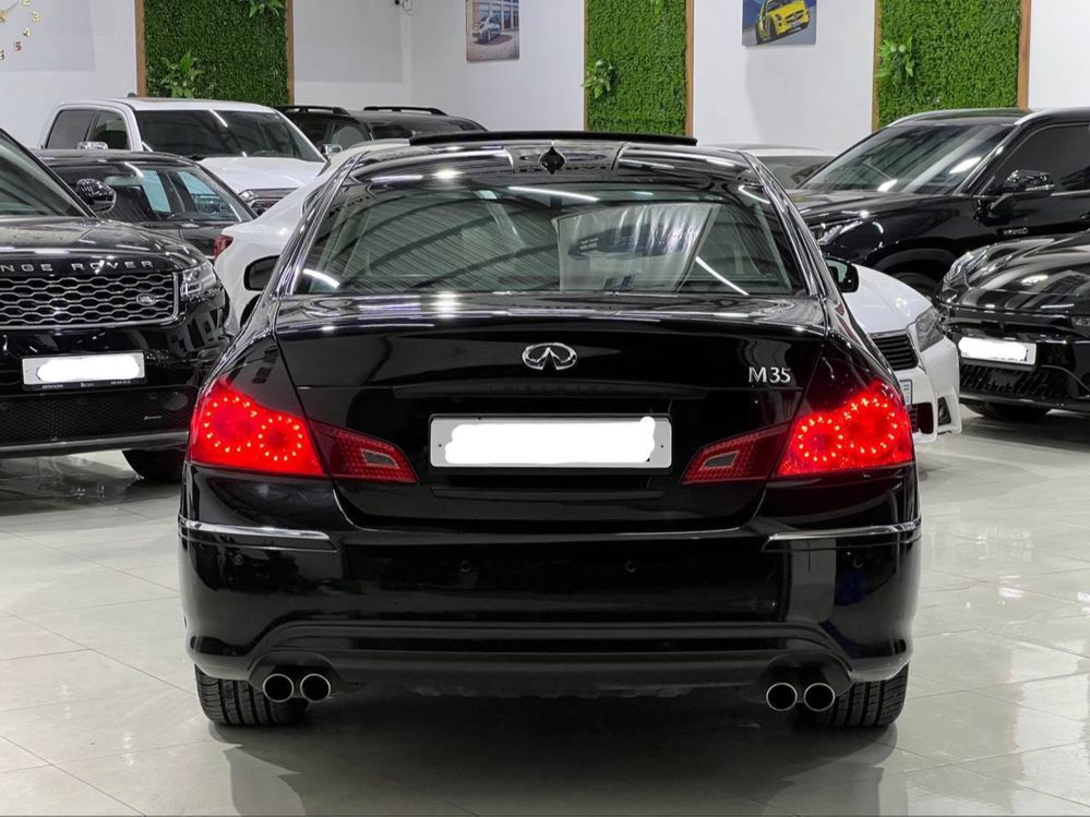 Продается иномарка Infiniti M35 2008