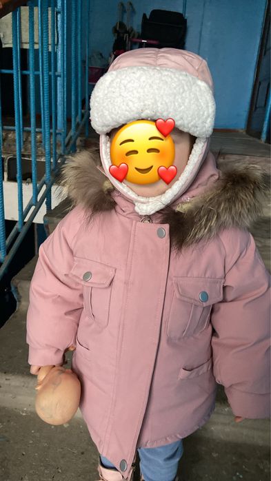 Продам куртку на возраст 2-3года