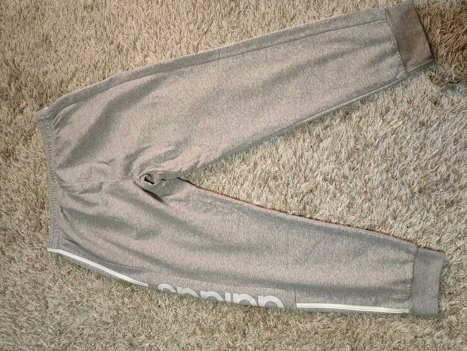 Pantaloni Adidas barbatesti