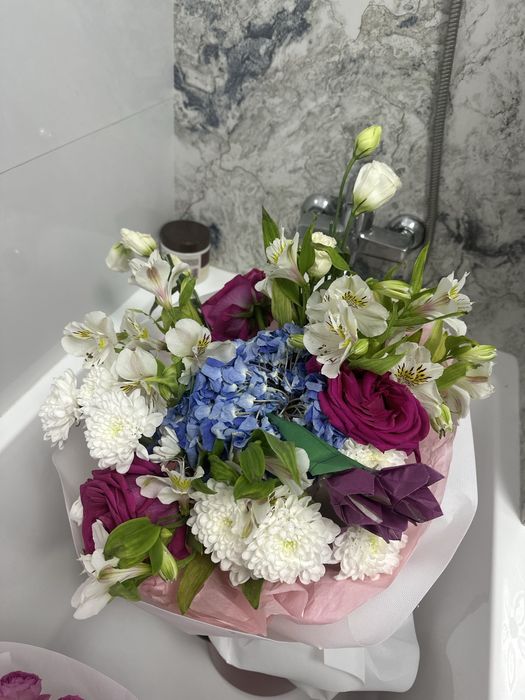 Продам цветы розы