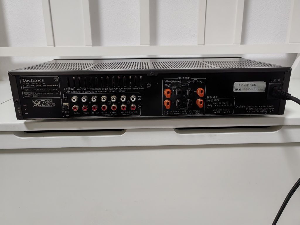 Amplificator, stație Technics SU 700, Germania