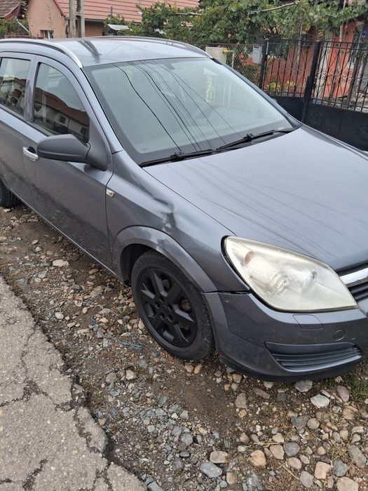 Vând Opel Astra H Urgent  An 2005