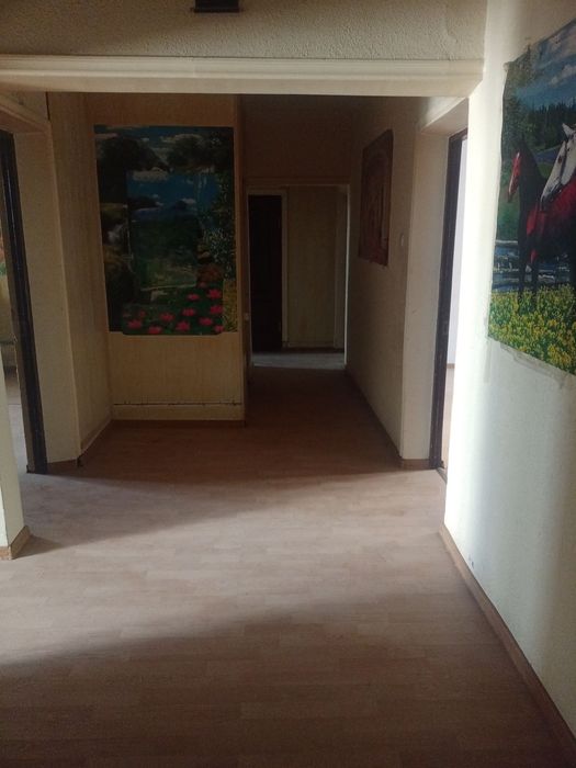 Uy ijaraga beriladi.4xonali