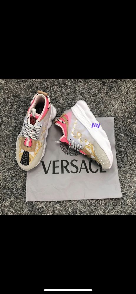 Versace Chain Reaction