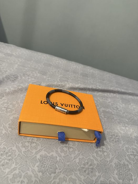 Bratra Louis Vuitton