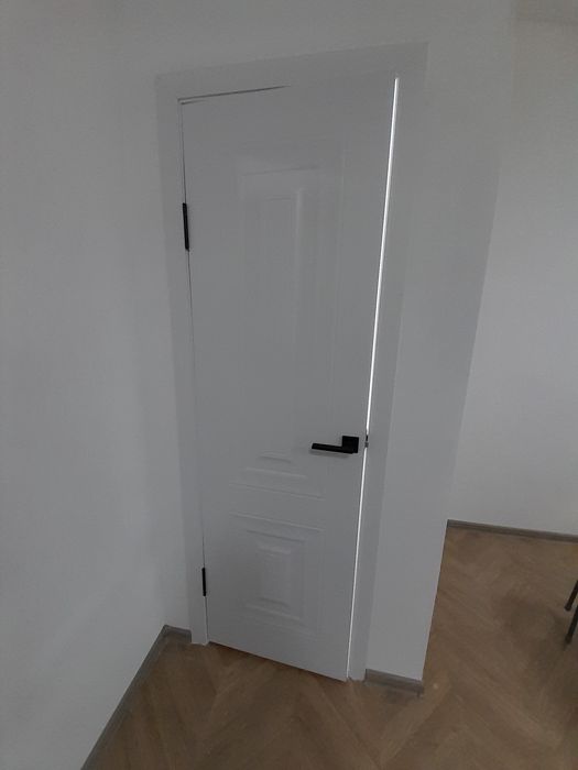 Есік 60 тік сатылады