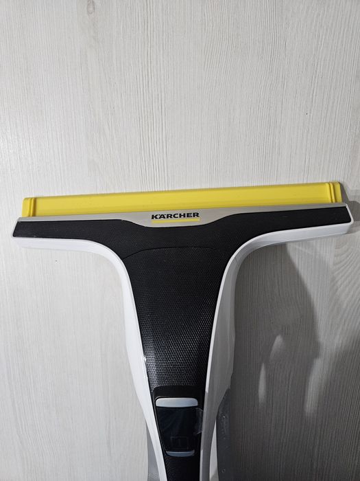 Aspirator geamuri Karcher WV 6 Plus