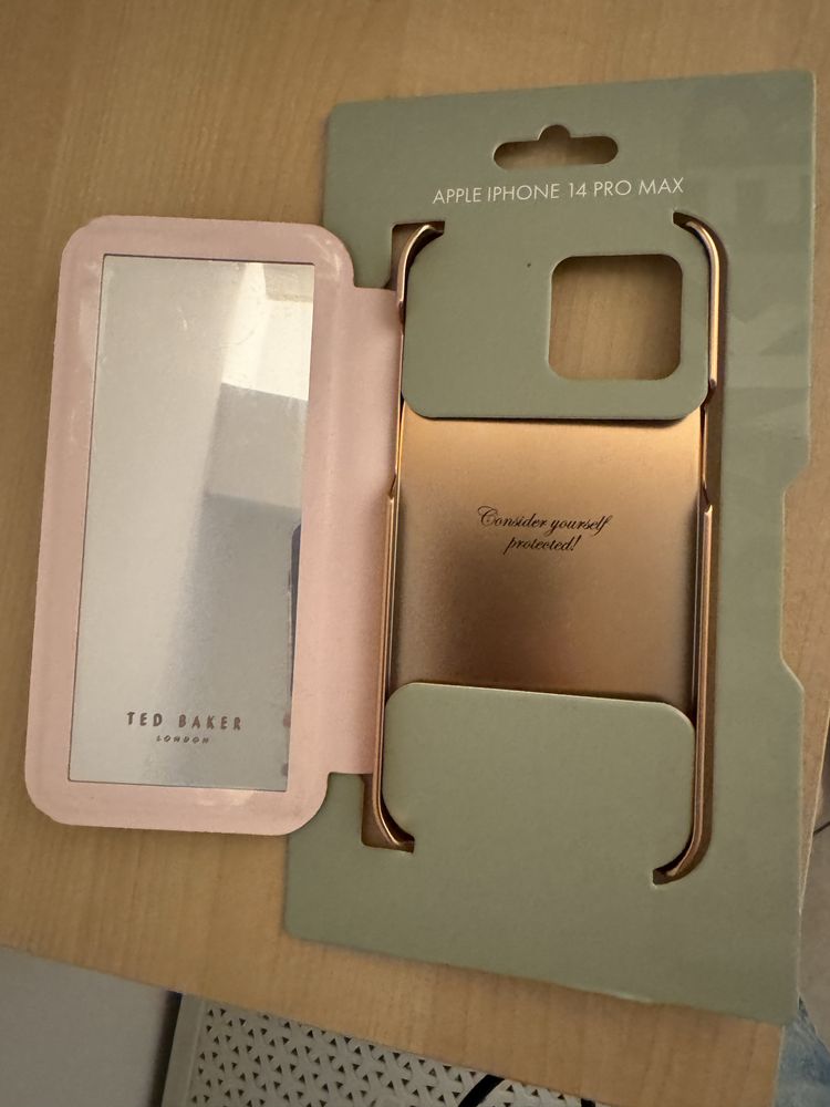 Нов кейс за телефон Iphone 14 Pro Max на Ted Baker