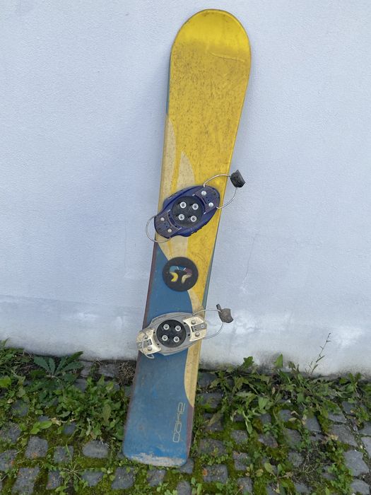 Snowboard second hand de vanzare