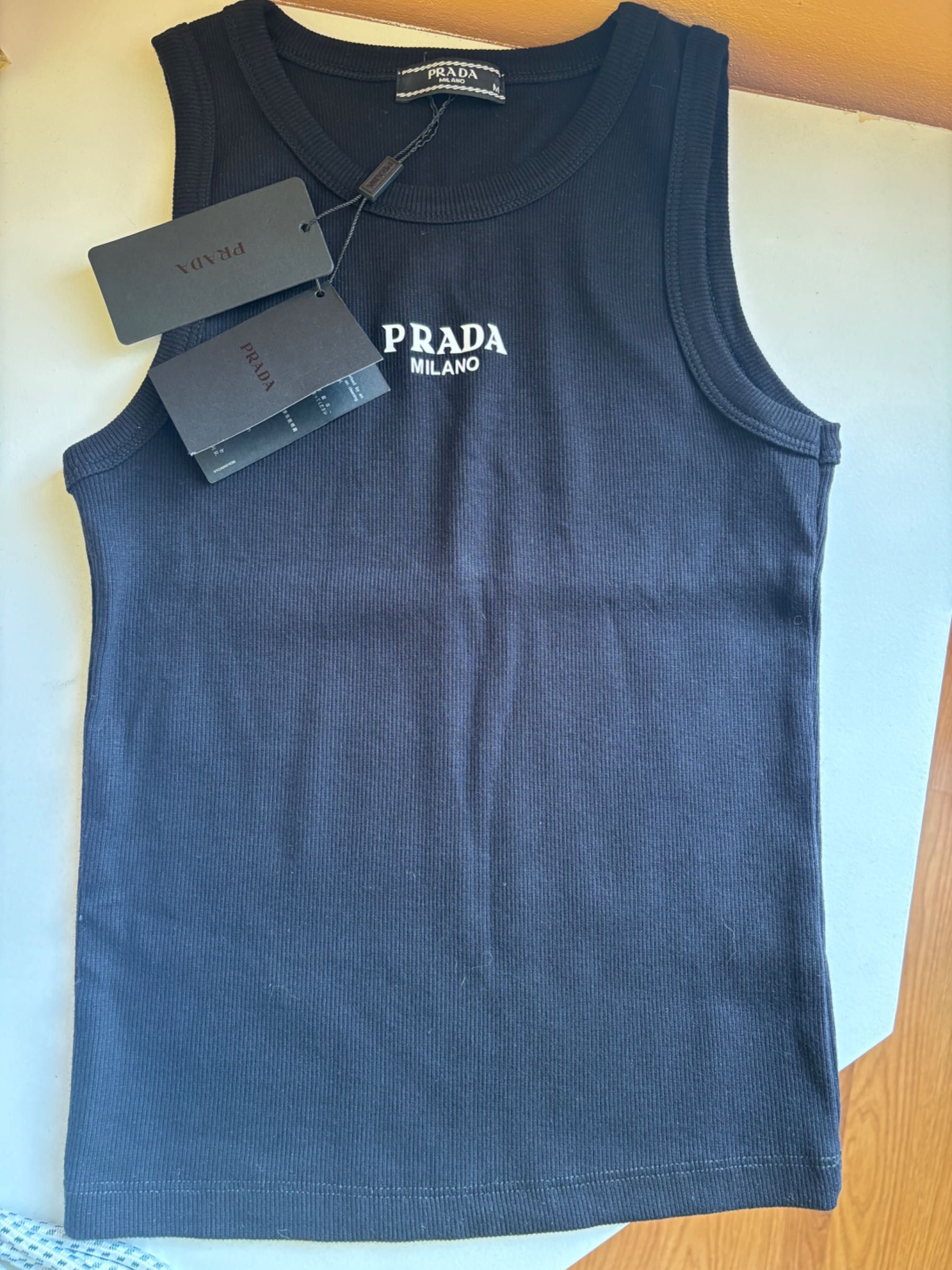 НОВО! Дамски потник PRADA