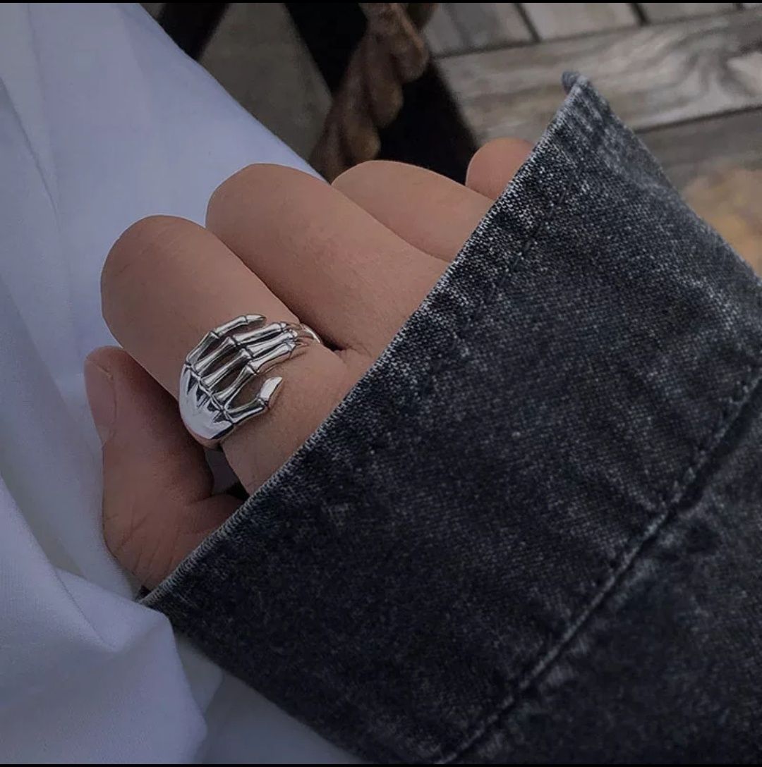 Уникален сребърен дамски пръстен