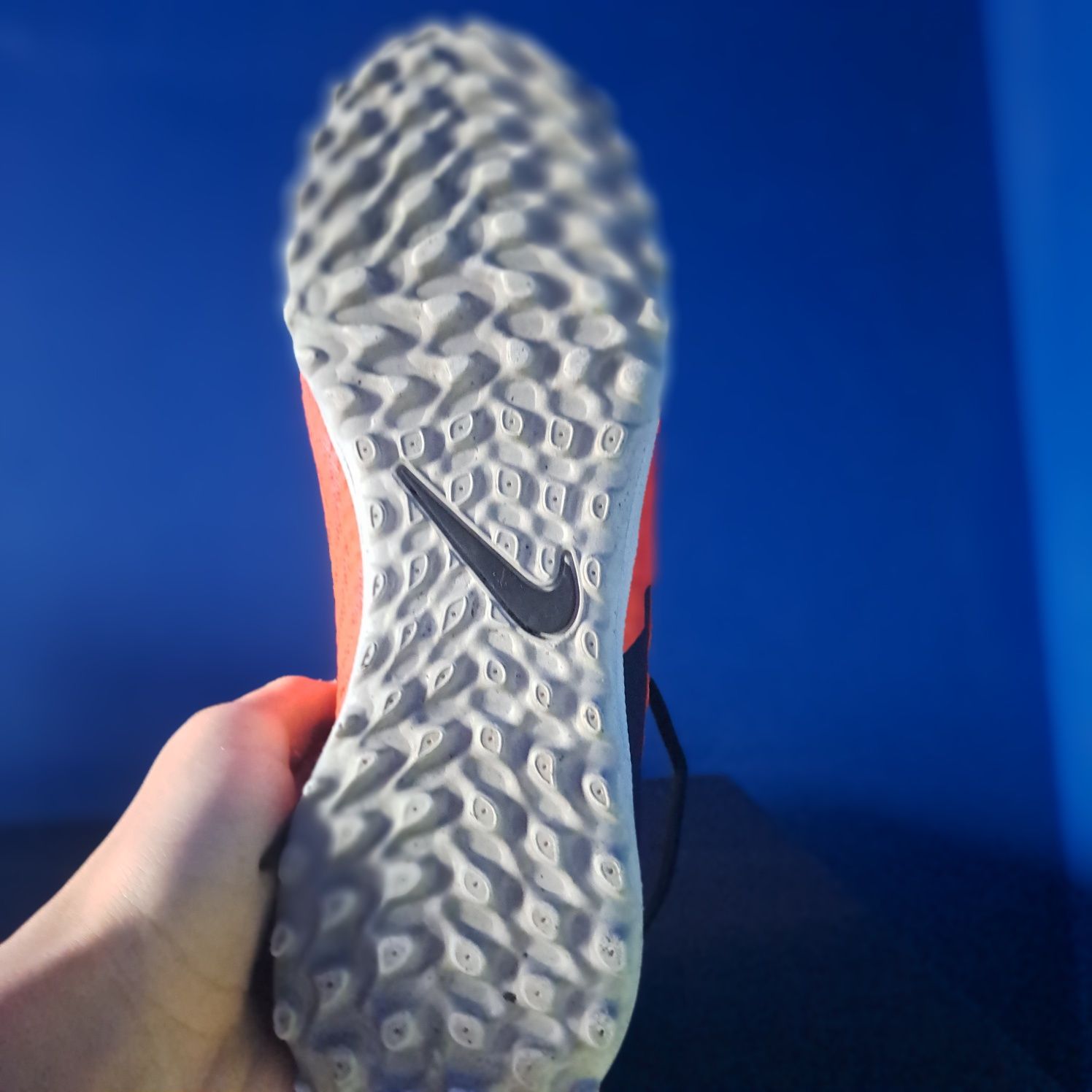 Бутонки  на nike